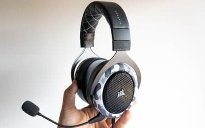 Met deze headset hoort niemand je aankomen