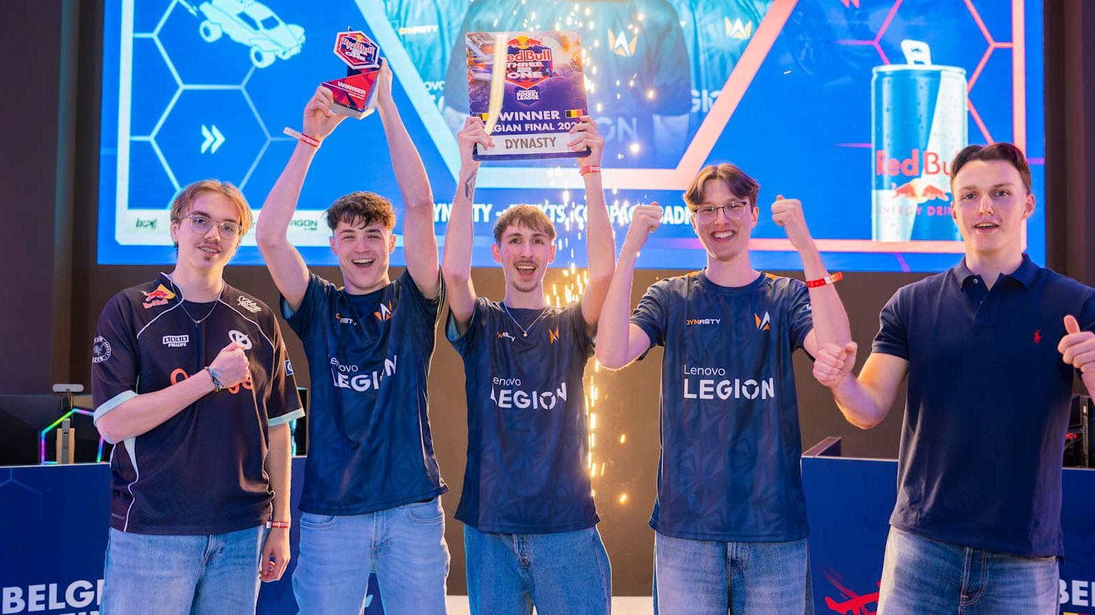 Het Belgische Dynasty wint Rocket League-toernooi Red Bull Three 2 One