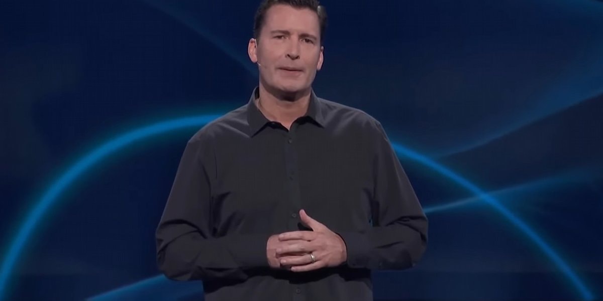 Voormalige Blizzard President neemt het op voor Phil Spencer na nieuws over sluitingen Bethesda