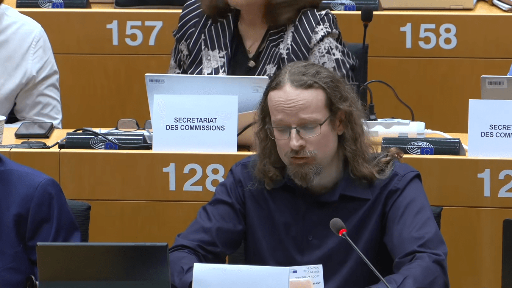 Het gezicht achter Stop Killing Games stond gisteren eindelijk voor het Europees Parlement