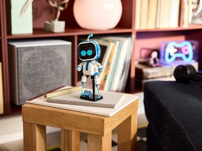 LEGO Astro Bot