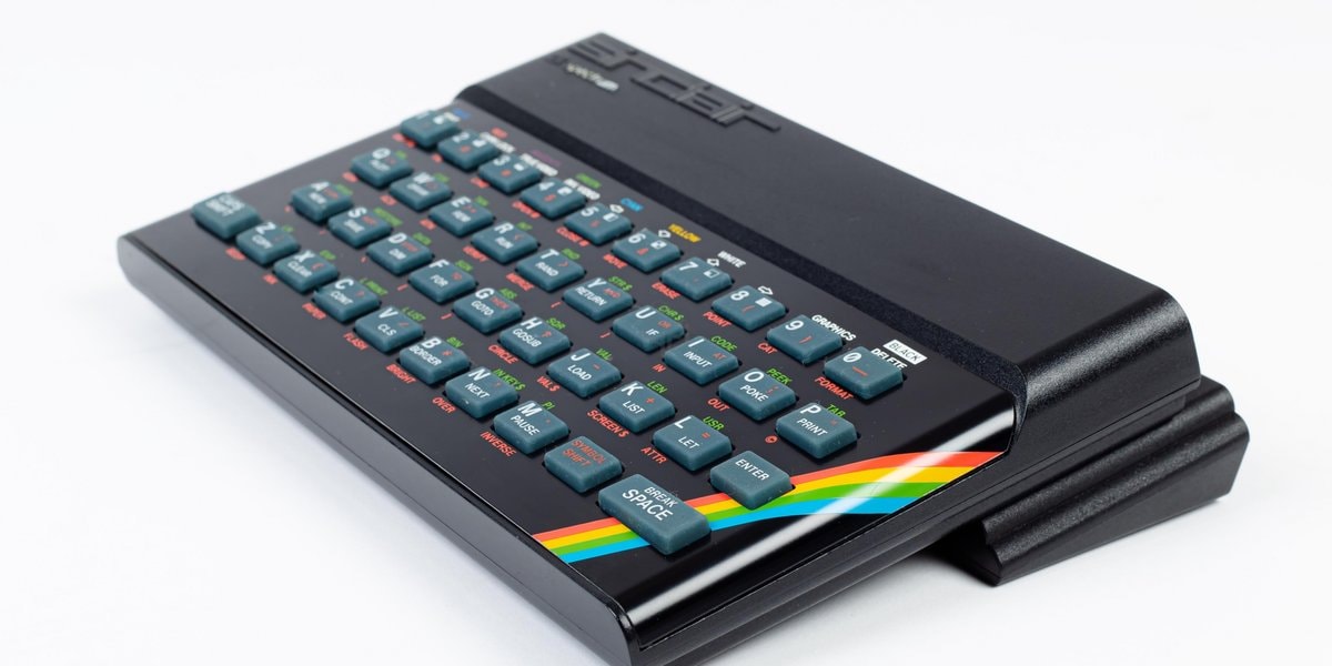 Nostalgie neemt de overhand dankzij de nieuwe trailer voor Carrier Command