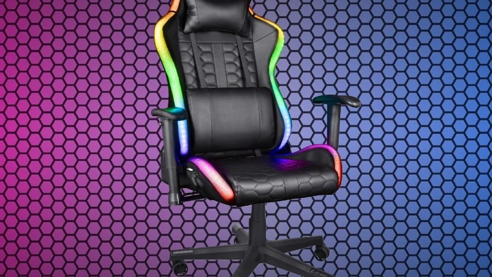 Je kunt nu besparen op deze gaming-stoel met RGB-verlichting