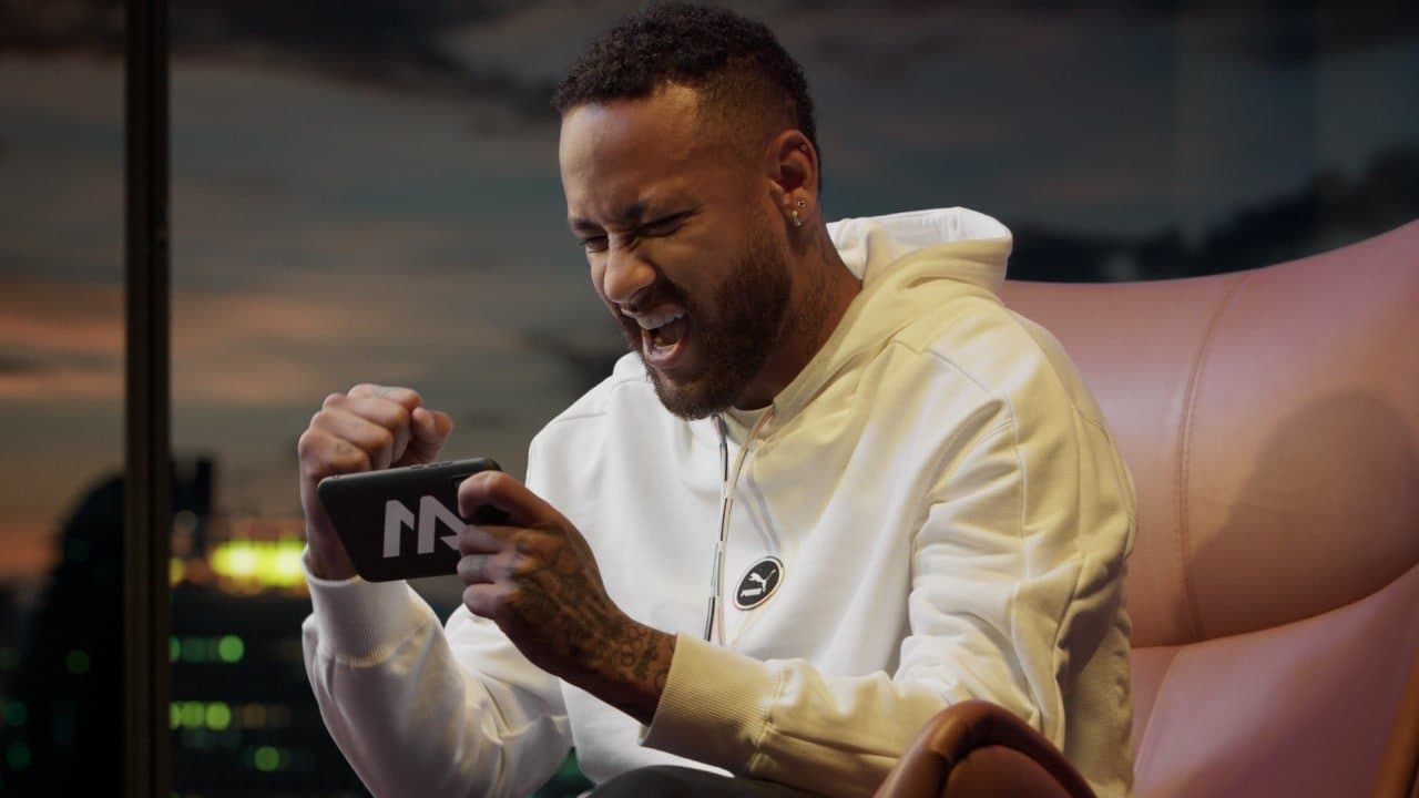 Mech Arena geeft een nieuwe Neymar Jr. skin weg