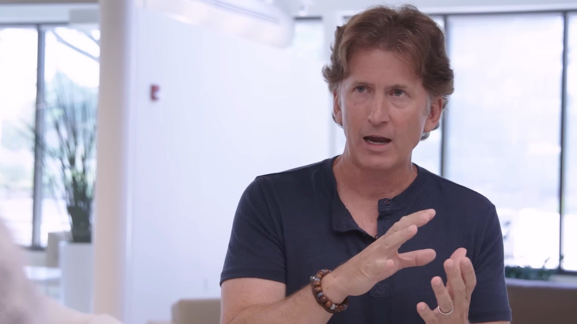 Belofte maakt schuld: Oblivion-fan eet foto van Todd Howard